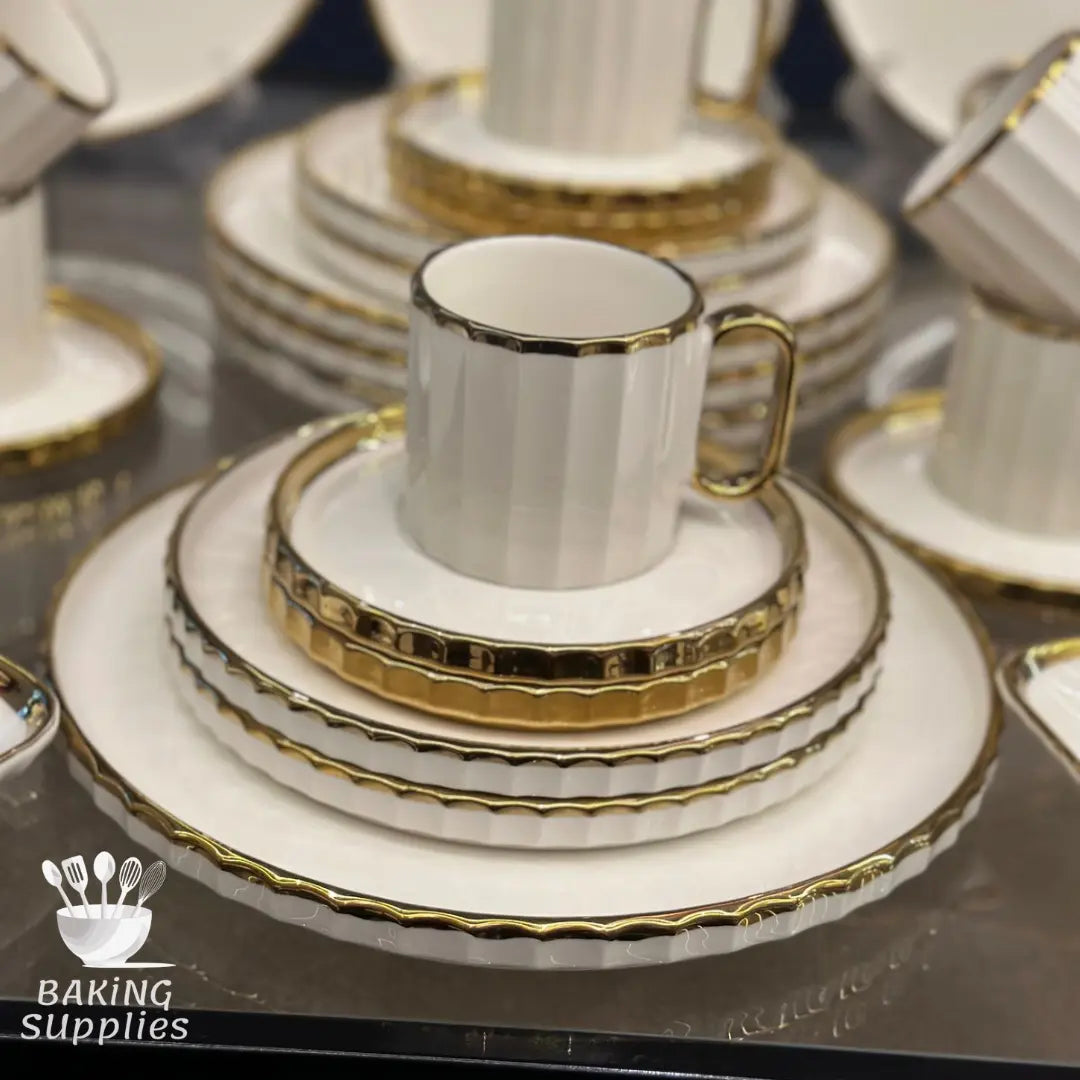 32-Piece Breakfast Set – White & Gold Elegance