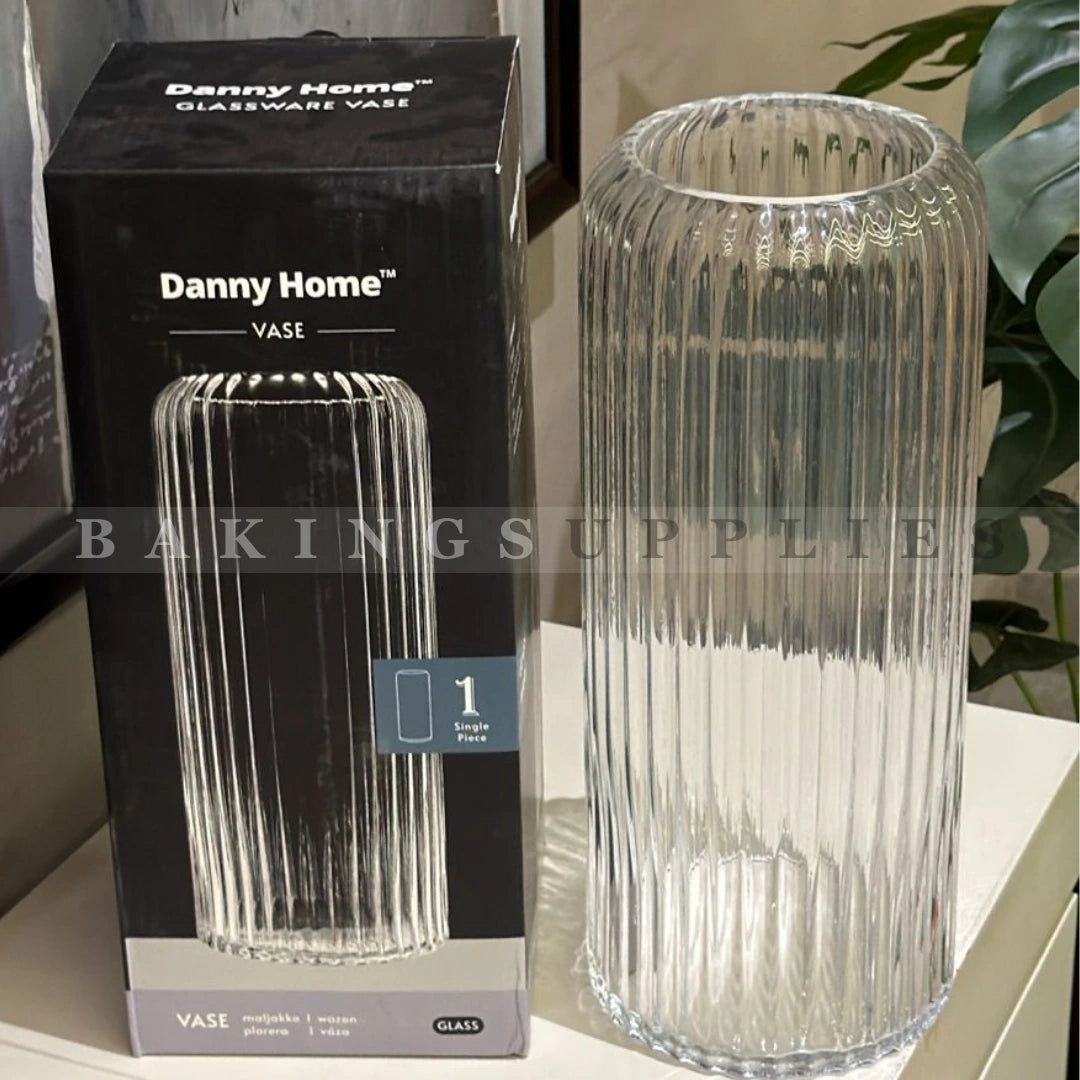 Danny Home Ribbed Glass Vase