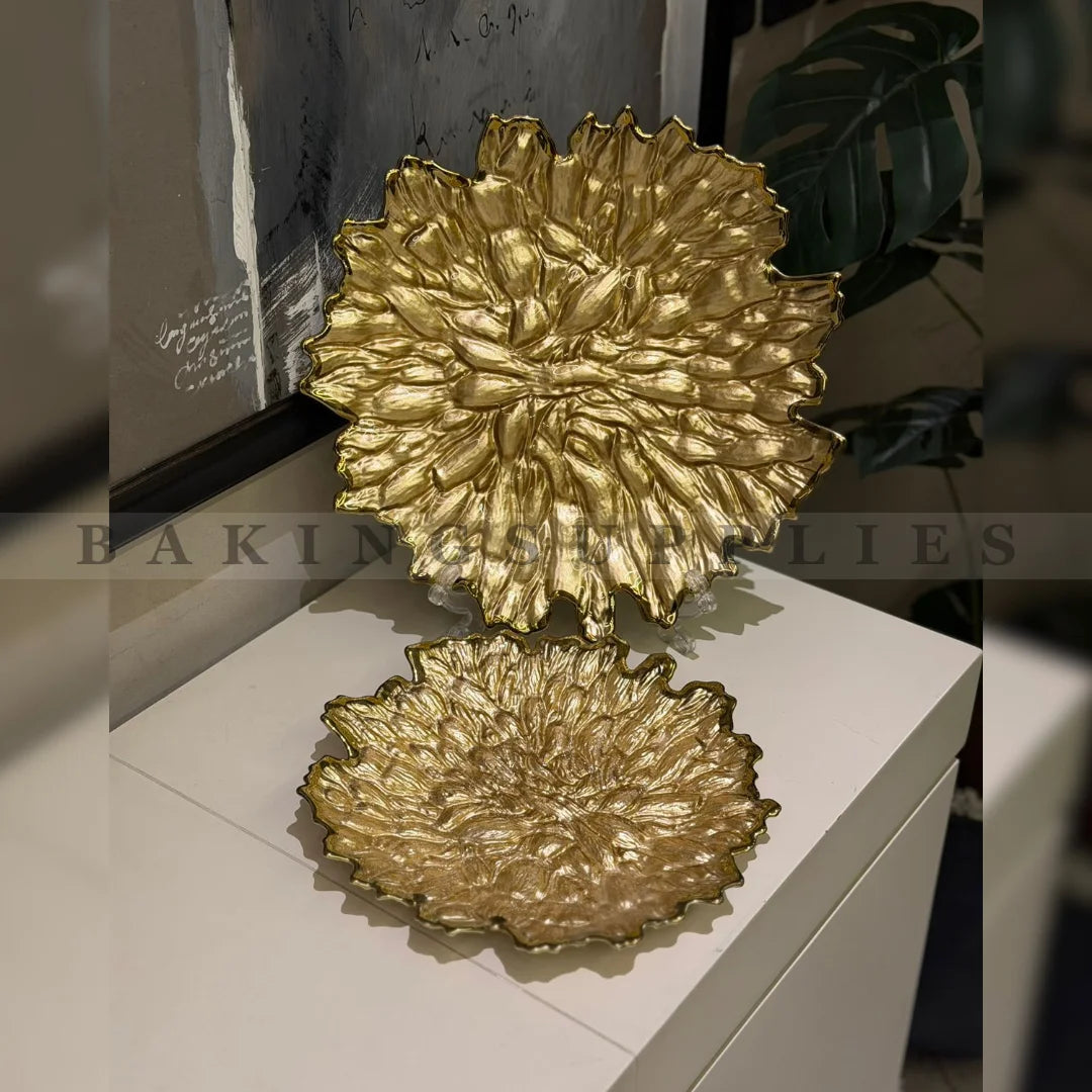 Set of 2 Serving Platters – Elegant Design